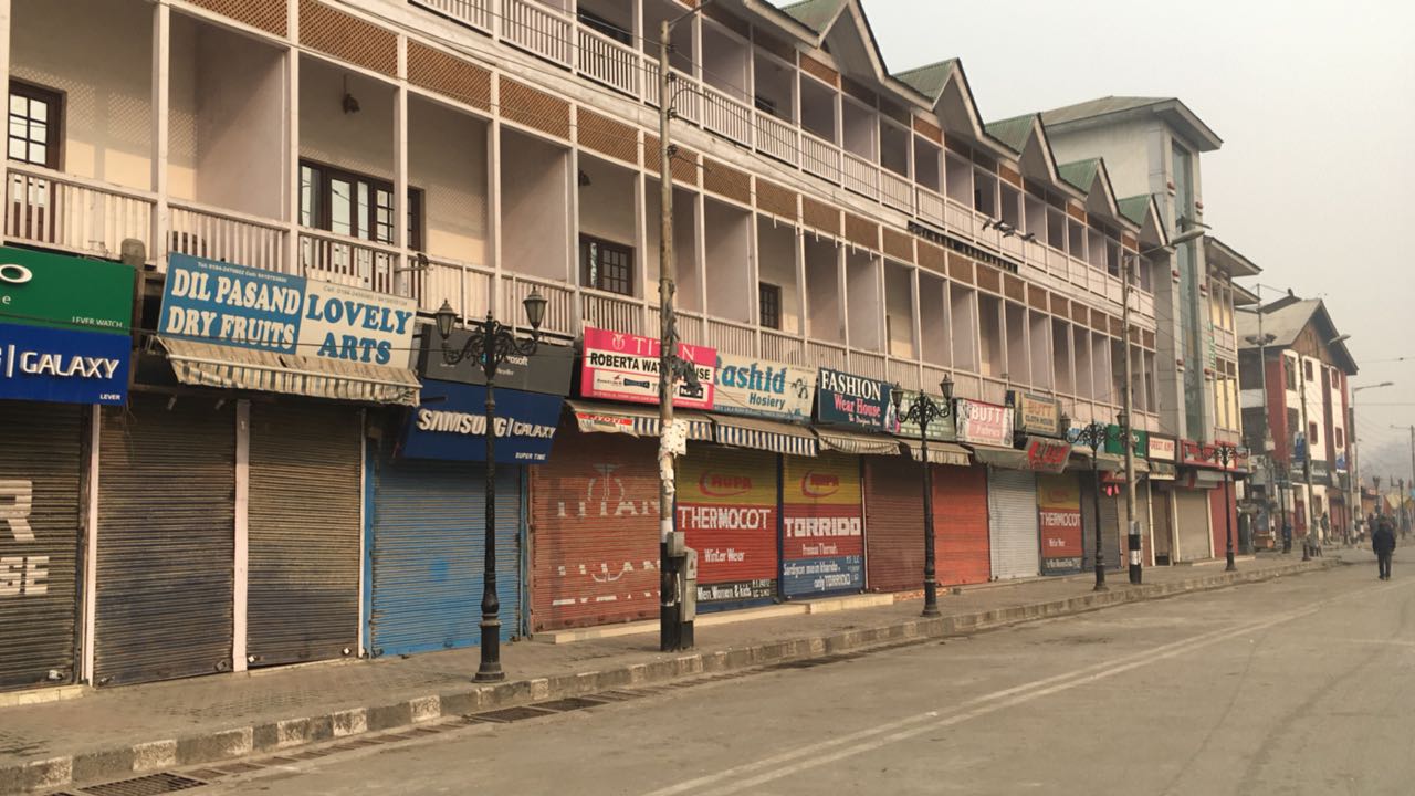 whatsapp-image-2016-12-05-at-11-49-53-am