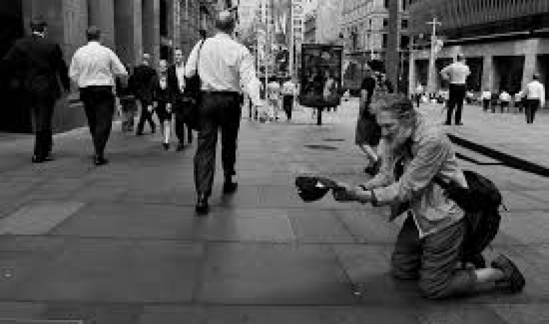 Begging at public, religious places in Srinagar banned